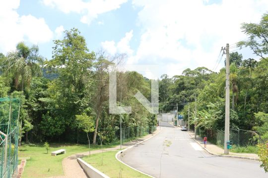 Apartamento para alugar com 2 quartos, 42m² em Recanto Vista Alegre, Cotia