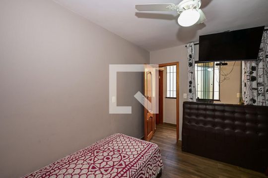 Quarto 1 de casa à venda com 3 quartos, 224m² em Jardim Maria Rosa, Taboão da Serra