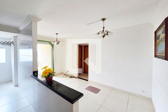 Sala  de apartamento à venda com 2 quartos, 53m² em Jardim Bom Clima, Guarulhos