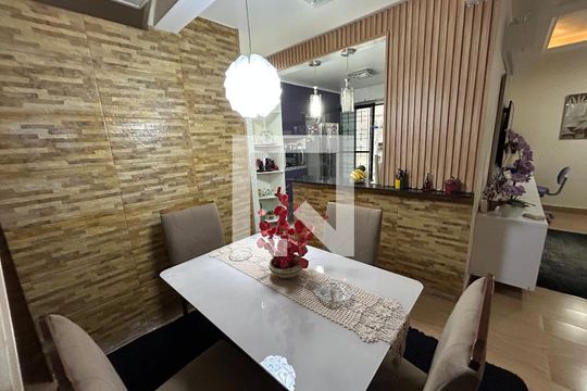 Sala de casa à venda com 2 quartos, 124m² em Cachambi, Rio de Janeiro