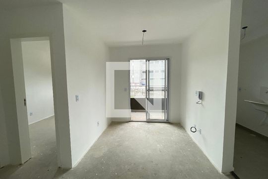 Sala de apartamento para alugar com 2 quartos, 60m² em Jardim Belizário, Cotia