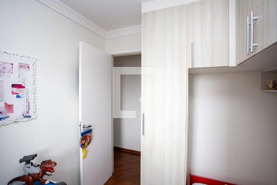 Quarto 2 de apartamento à venda com 3 quartos, 63m² em Piraporinha, Diadema