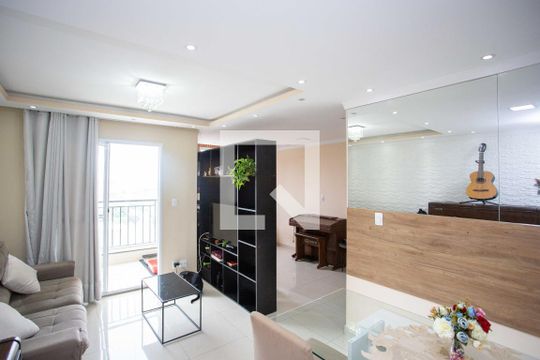 Sala de TV de apartamento à venda com 2 quartos, 67m² em Conceição, Diadema