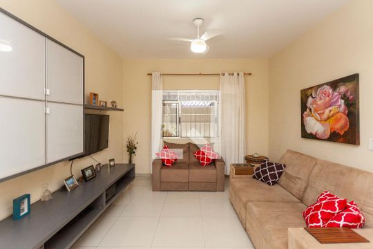 Sala de casa à venda com 3 quartos, 160m² em Socorro, São Paulo