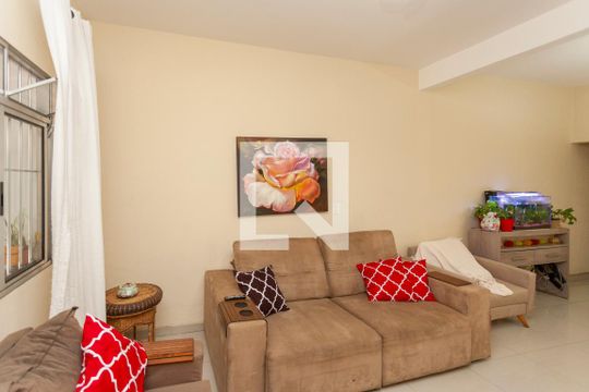Sala de casa à venda com 3 quartos, 160m² em Socorro, São Paulo