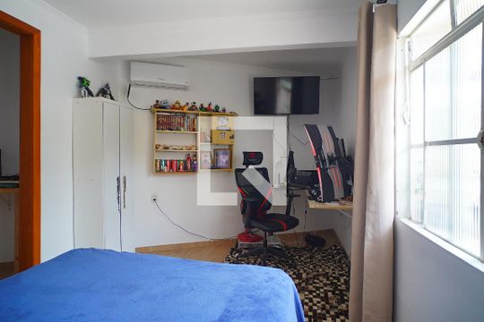 Quarto  1  de casa à venda com 5 quartos, 535m² em Vila Nova, Porto Alegre