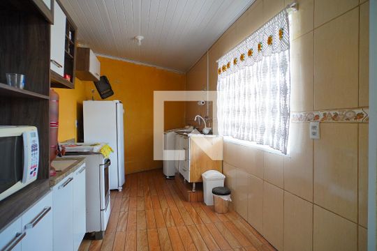 Cozinha de casa para alugar com 5 quartos, 535m² em Vila Nova, Porto Alegre