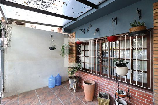 Casa à venda com 3 quartos, 262m² em Auxiliadora, Porto Alegre