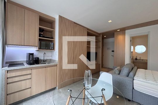 Studio de kitnet/studio para alugar com 1 quarto, 29m² em Itaim Bibi, São Paulo