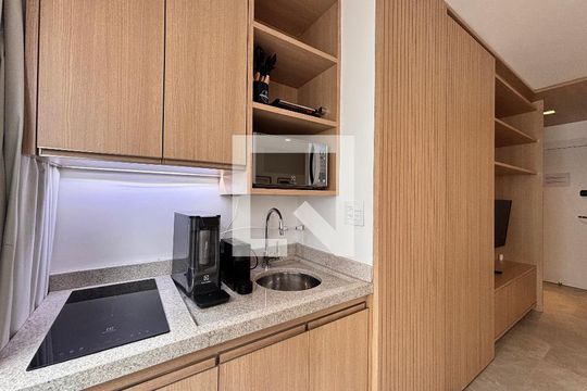 Studio de kitnet/studio para alugar com 1 quarto, 29m² em Itaim Bibi, São Paulo