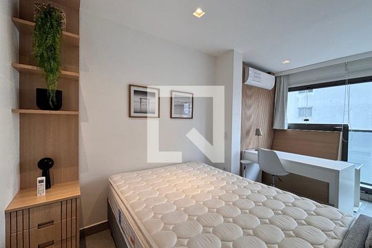 Studio de kitnet/studio para alugar com 1 quarto, 29m² em Itaim Bibi, São Paulo