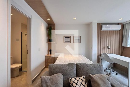 Studio de kitnet/studio para alugar com 1 quarto, 29m² em Itaim Bibi, São Paulo