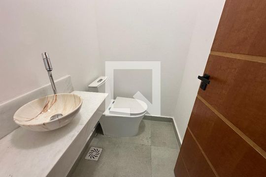 Lavabo de casa à venda com 3 quartos, 137m² em Jardim Iracema, Barueri