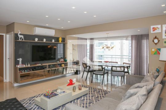Apartamento à venda com 2 quartos, 83m² em Barra Funda, São Paulo