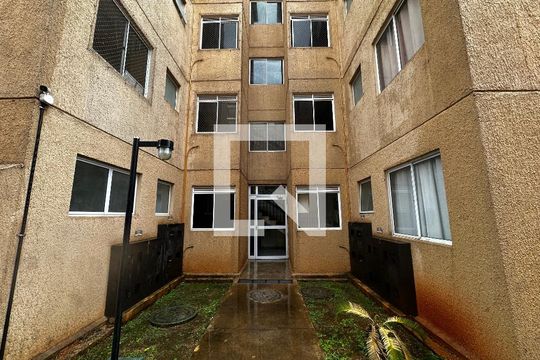 Apartamento à venda com 2 quartos, 44m² em Residencial Barcelona, Goiânia