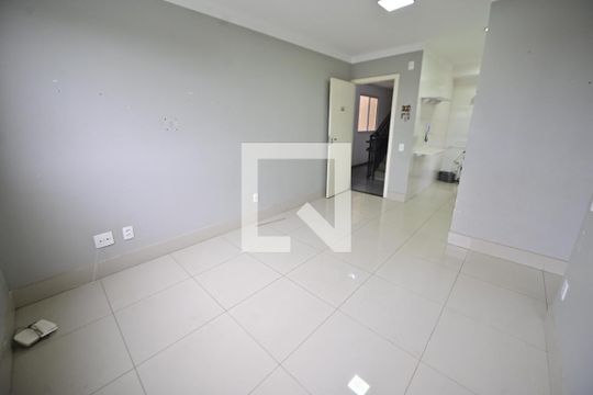Apartamento à venda com 2 quartos, 44m² em Residencial Barcelona, Goiânia