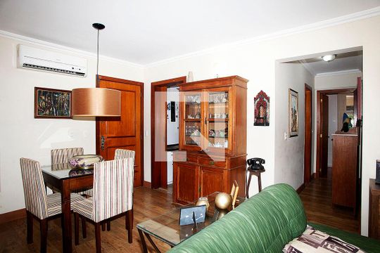 Sala de apartamento à venda com 2 quartos, 89m² em Petrópolis, Porto Alegre
