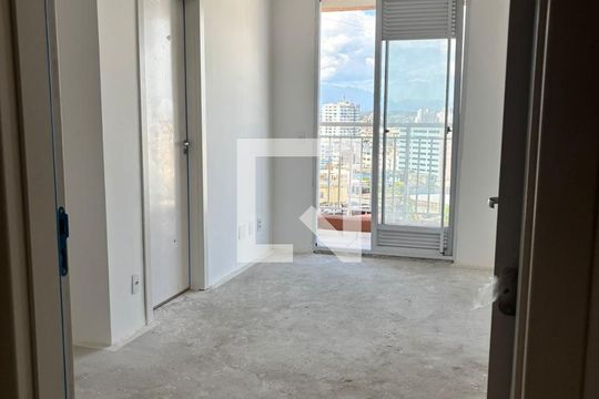 Sala de apartamento à venda com 2 quartos, 38m² em Bonsucesso, Rio de Janeiro