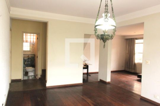 Sala  de casa para alugar com 3 quartos, 250m² em Ponta da Praia, Santos