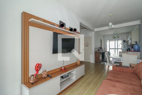 Sala de casa à venda com 2 quartos, 84m² em Sarandi, Porto Alegre