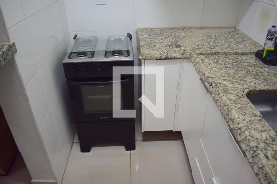 Cozinha de kitnet/studio para alugar com 1 quarto, 38m² em Nova Ribeirânia, Ribeirão Preto
