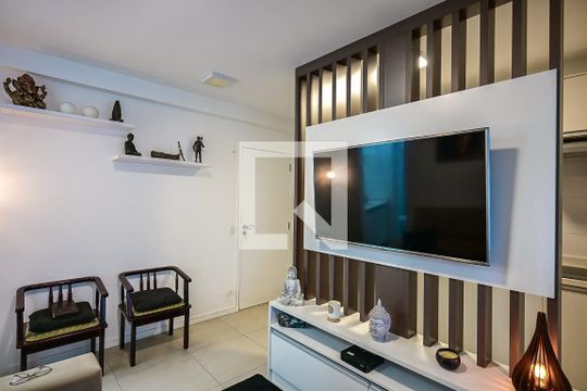 Sala de apartamento à venda com 1 quarto, 38m² em Vila Andrade, São Paulo