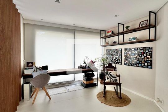 Casa de Condomínio à venda com 4 quartos, 500m² em Alphaville Residencial Um, Barueri