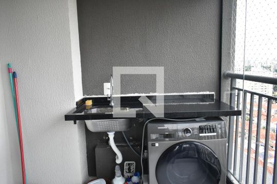 Sacada de apartamento à venda com 2 quartos, 46m² em Vila da Saúde, São Paulo