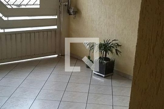 Área externa de casa à venda com 3 quartos, 100m² em Vila Ede, São Paulo