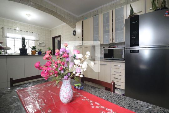 Cozinha de casa à venda com 2 quartos, 240m² em Vila Suíça, Santo André