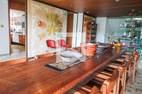 Sala de casa à venda com 5 quartos, 776m² em Cidade Jardim, São Paulo
