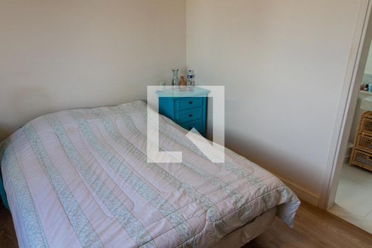 SUITE MASTER de casa de condomínio à venda com 2 quartos, 140m² em Parque Xangrilá, Campinas