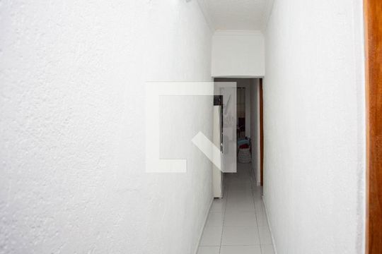Corredor de casa à venda com 4 quartos, 120m² em Vila Capela, São Paulo