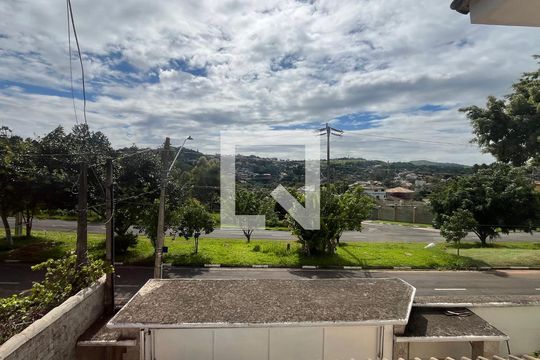Casa à venda com 3 quartos, 426m² em Loteamento Arboreto dos Jequitibas (sousas), Campinas
