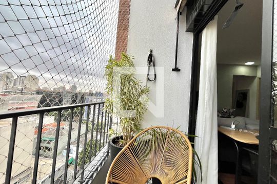 Varanda de apartamento à venda com 3 quartos, 70m² em Vila Clementino, São Paulo