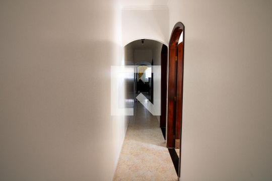 Casa à venda com 3 quartos, 150m² em Vila Frugoli, São Paulo