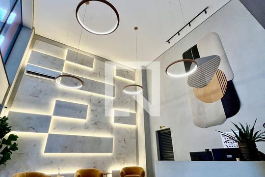 Área comum-  Hall de Entrada de apartamento para alugar com 2 quartos, 130m² em Cambuí, Campinas