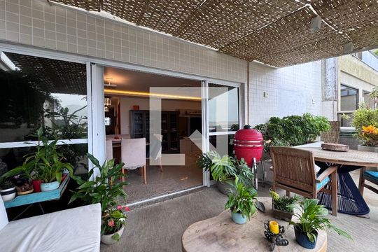 Varanda de apartamento à venda com 4 quartos, 157m² em Recreio dos Bandeirantes, Rio de Janeiro