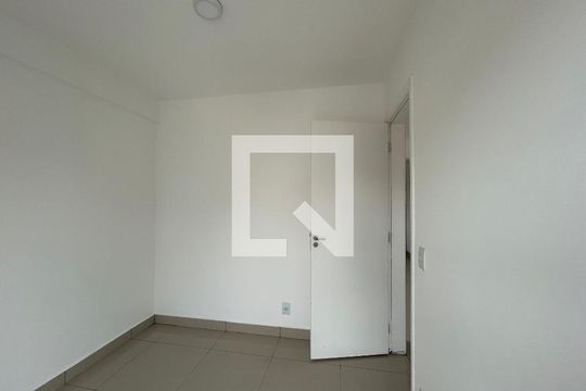 Quarto de apartamento à venda com 1 quarto, 39m² em Piqueri, São Paulo