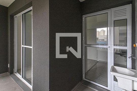 sacada e área de serviço_1 de apartamento à venda com 2 quartos, 42m² em Vila Vermelha, São Paulo