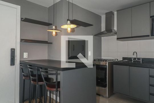 Cozinha de apartamento à venda com 1 quarto, 41m² em Jardim do Salso, Porto Alegre