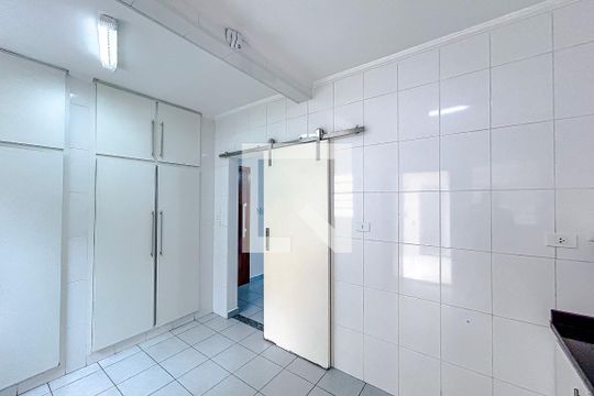 Cozinha de casa de condomínio à venda com 4 quartos, 108m² em Cidade Mãe do Céu, São Paulo