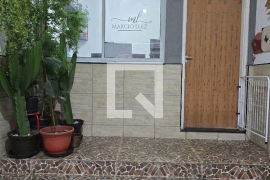 Garagem de casa à venda com 2 quartos, 91m² em Jardim Monte Alegre, Taboão da Serra