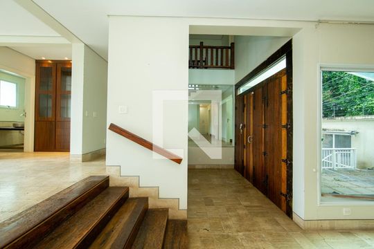 SALA de casa à venda com 5 quartos, 523m² em Vila Paris, Belo Horizonte