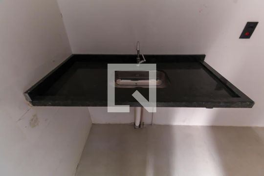 Sala/Cozinha de apartamento à venda com 2 quartos, 42m² em Vila Invernada, São Paulo