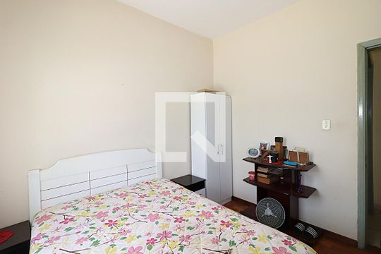 Quarto 1 de casa à venda com 3 quartos, 160m² em Sarandi, Porto Alegre