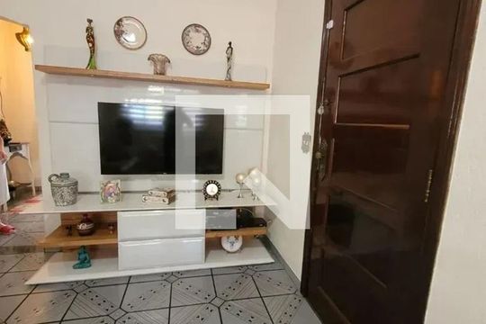 Casa à venda com 3 quartos, 130m² em Jardim Japao, São Paulo
