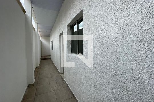 Área de Serviço de kitnet/studio para alugar com 1 quarto, 30m² em Parque Mirante da Mata, Cotia