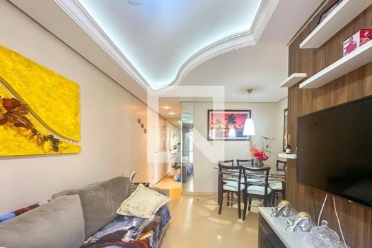 Sala de apartamento para alugar com 3 quartos, 64m² em Sarandi, Porto Alegre