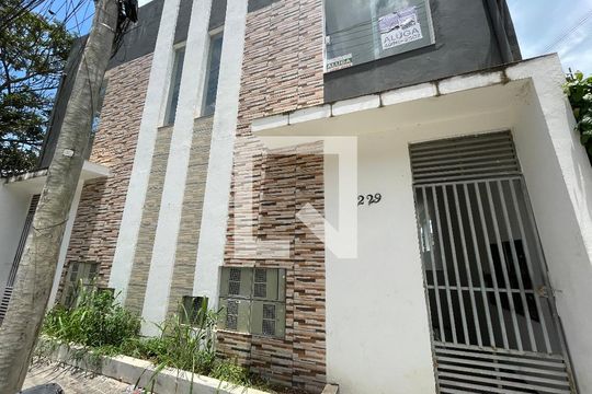Fachada de kitnet/studio para alugar com 1 quarto, 30m² em Parque Mirante da Mata, Cotia